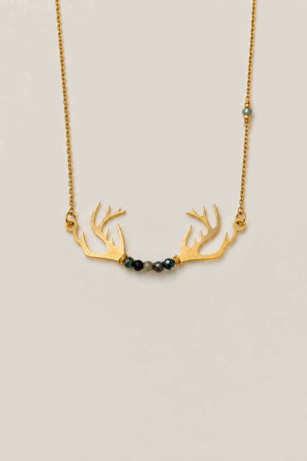 Yurima antler necklace