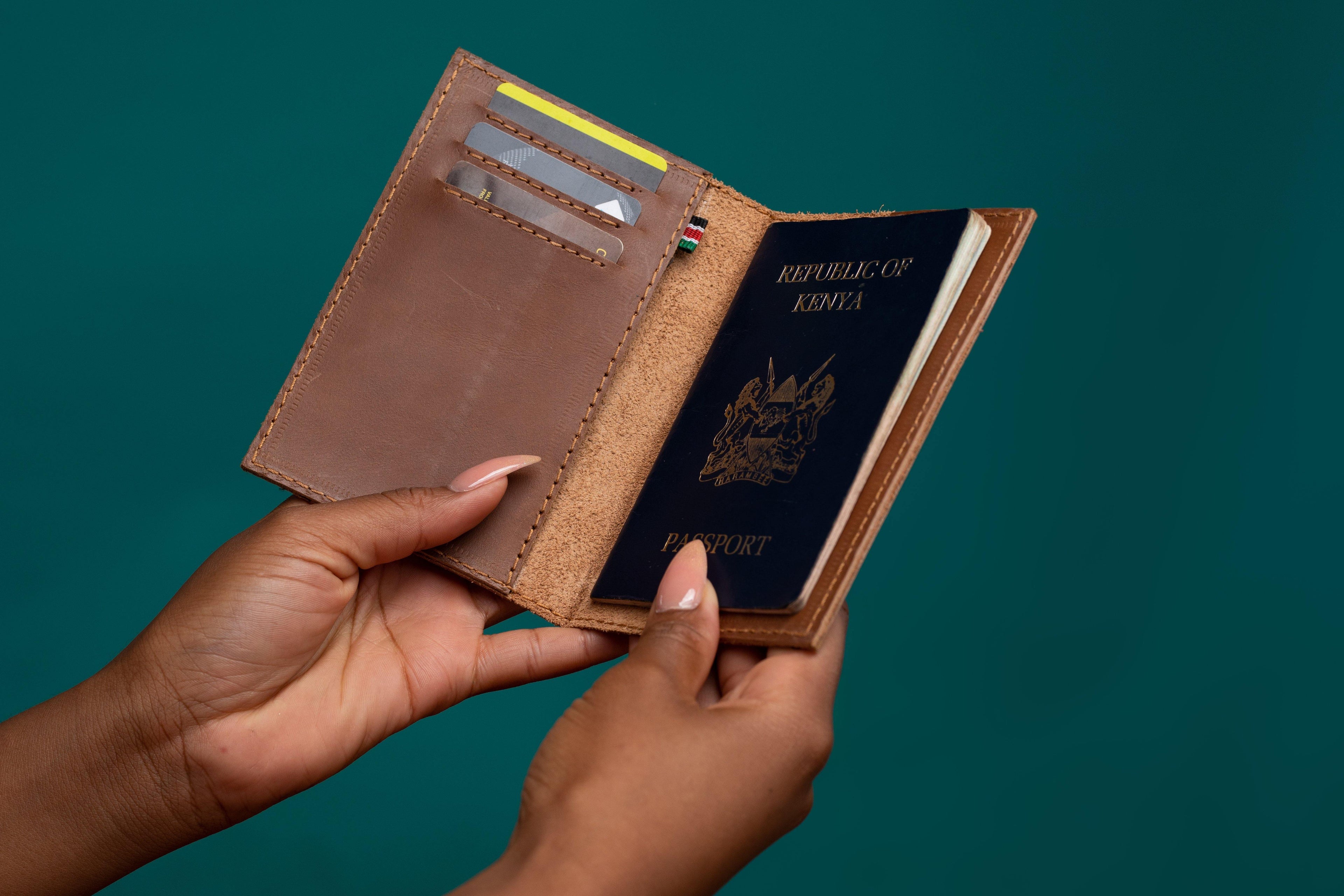 Uli Leather Passport Holder